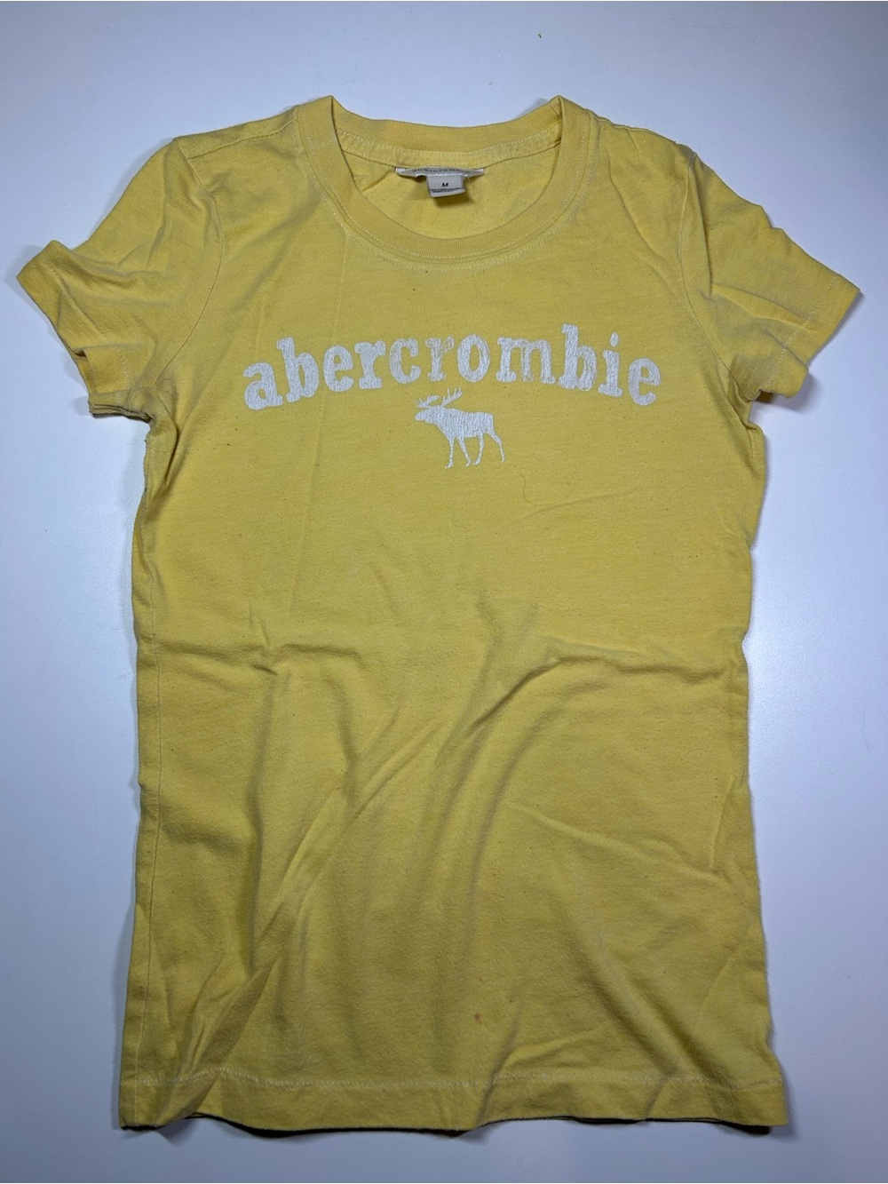 abercrombie kids Girl's Medium M Yellow Logo Short Sleeve Tee Vintage